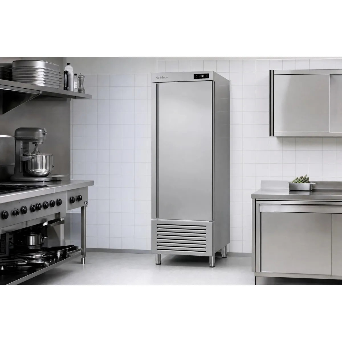 Infrico AN 501 T/F refrigerated cabinet, another view