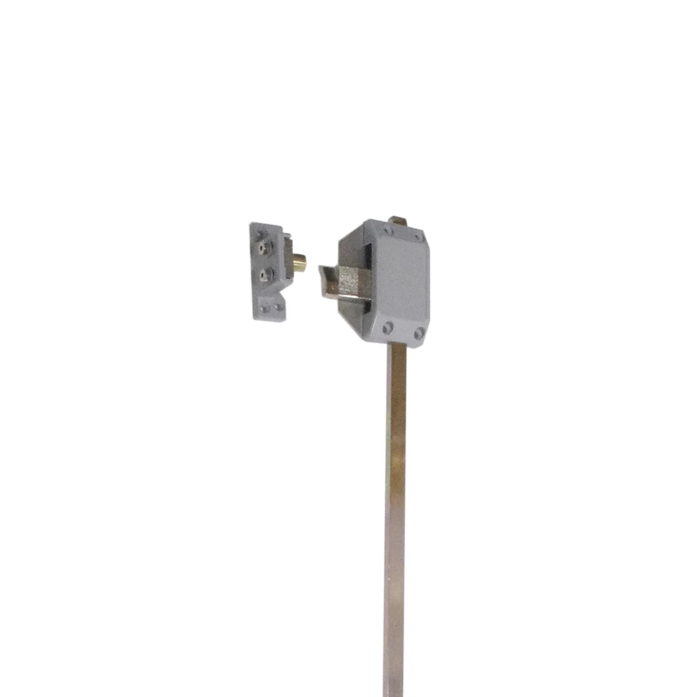 Cremone latch G-225 painted – image 5