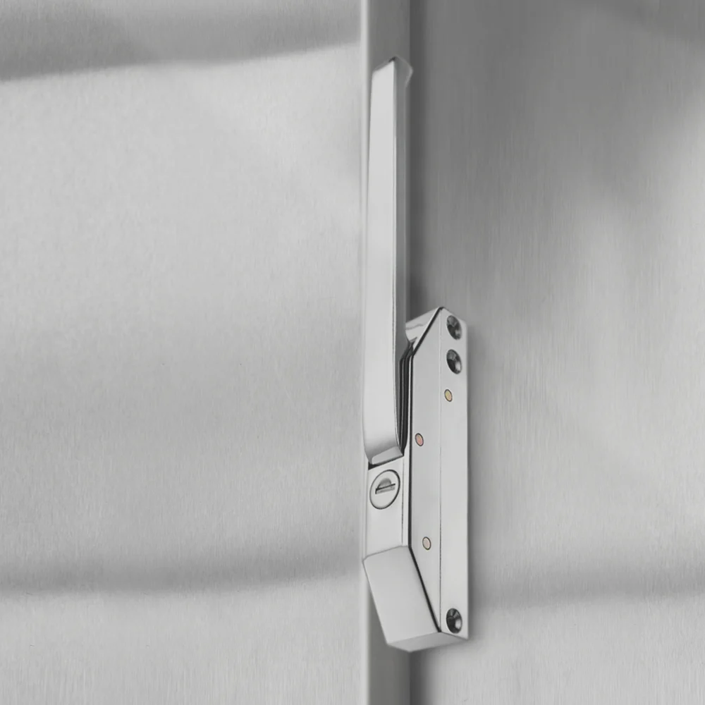 G-695 chrome zamak handle latch with C striker · view 4