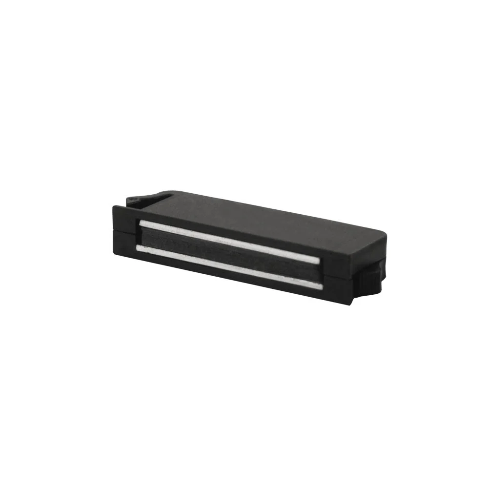 MAG/02 black polypropylene magnetic catch