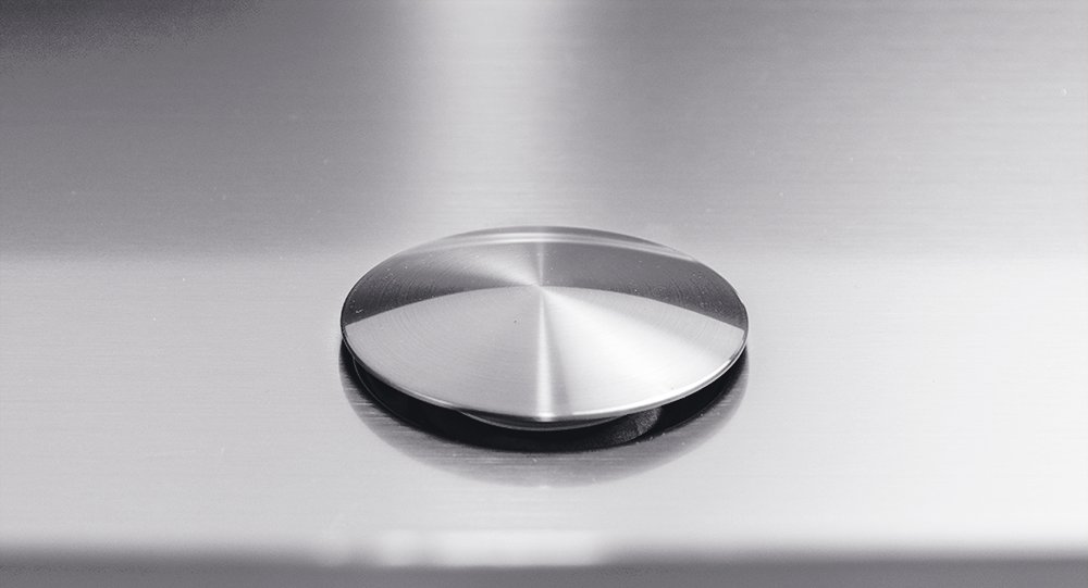 Lavabo rectangular sobre encimera inox con recubrimiento PVD Fricosmos