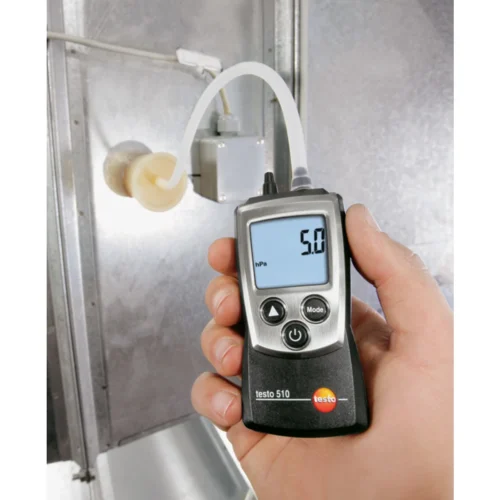 Medición de presión diferencial con testo 510 · Differential pressure measurement with testo 510