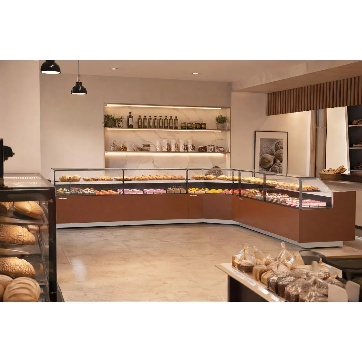 Infrico VMG 25 RULG refrigerated pastry display case, another view